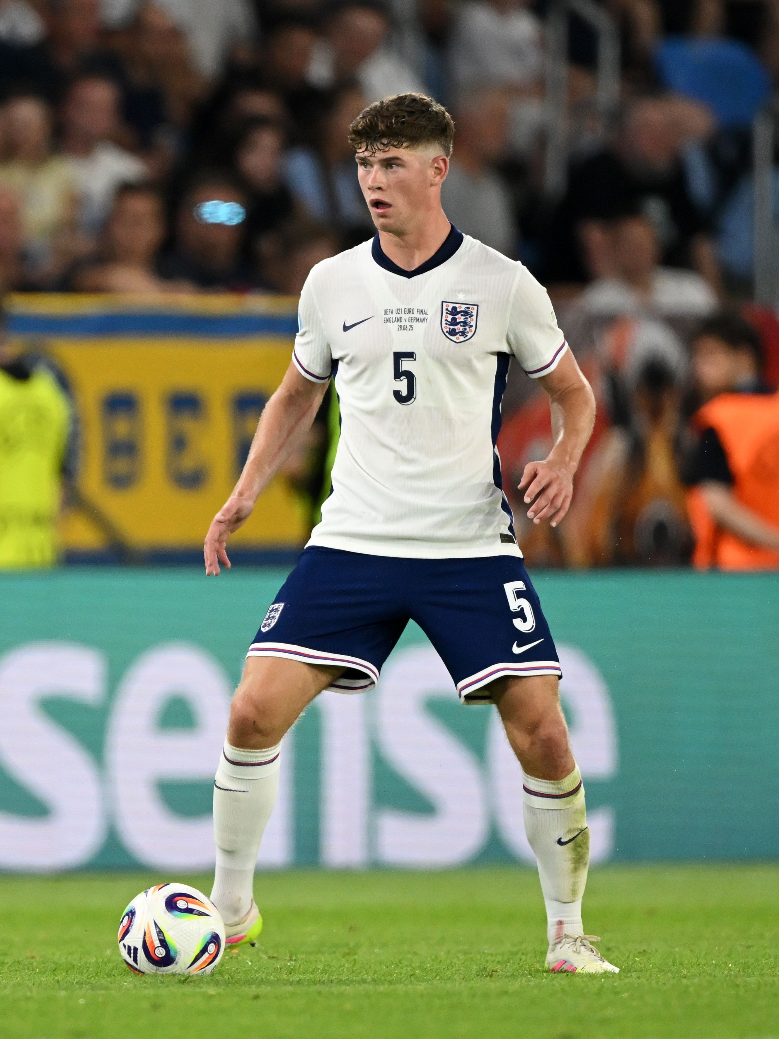 九游娱乐赛事直播-罗马诺：图卢兹拒绝布莱顿、狼堡的报价 希望留克雷斯韦尔至夏天